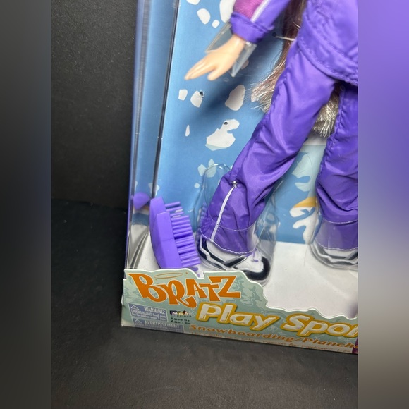 Bratz Lilee Doll - Picture 8 of 8